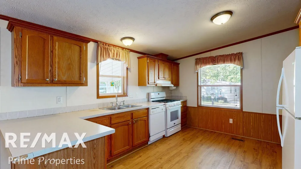 612 Park View Road Clio City, MI 48420