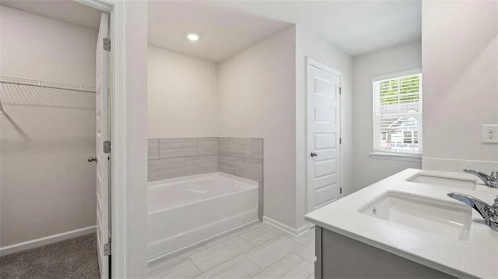 490 Silver Moon Drive Loganville, GA 30052