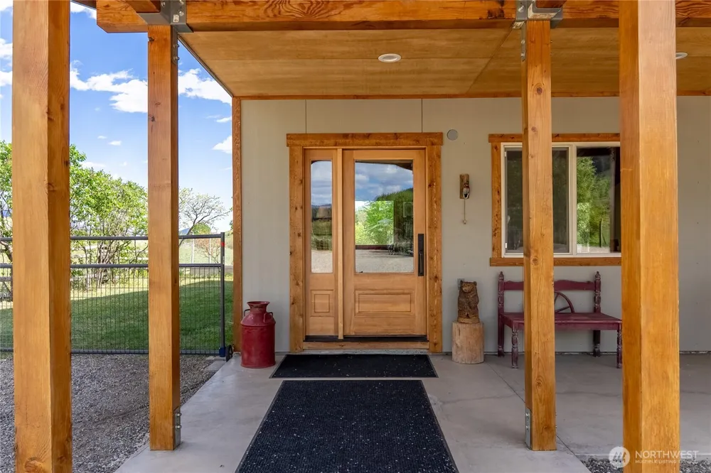 446 Rendezvous Road Winthrop, WA 98862