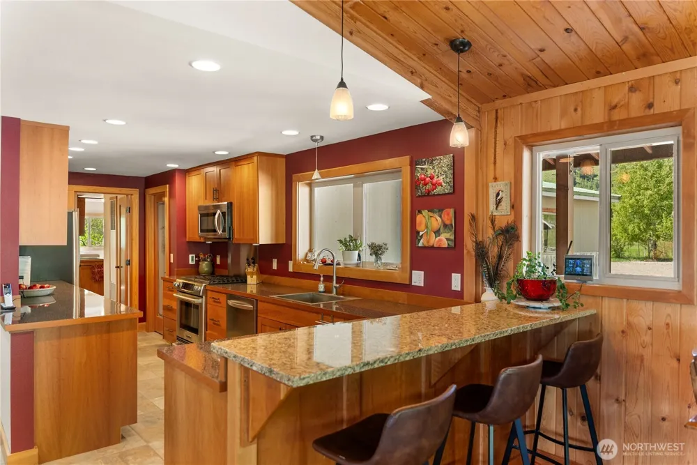 446 Rendezvous Road Winthrop, WA 98862