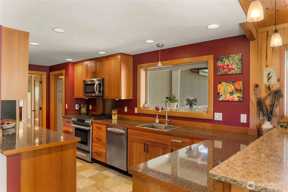 446 Rendezvous Road Winthrop, WA 98862