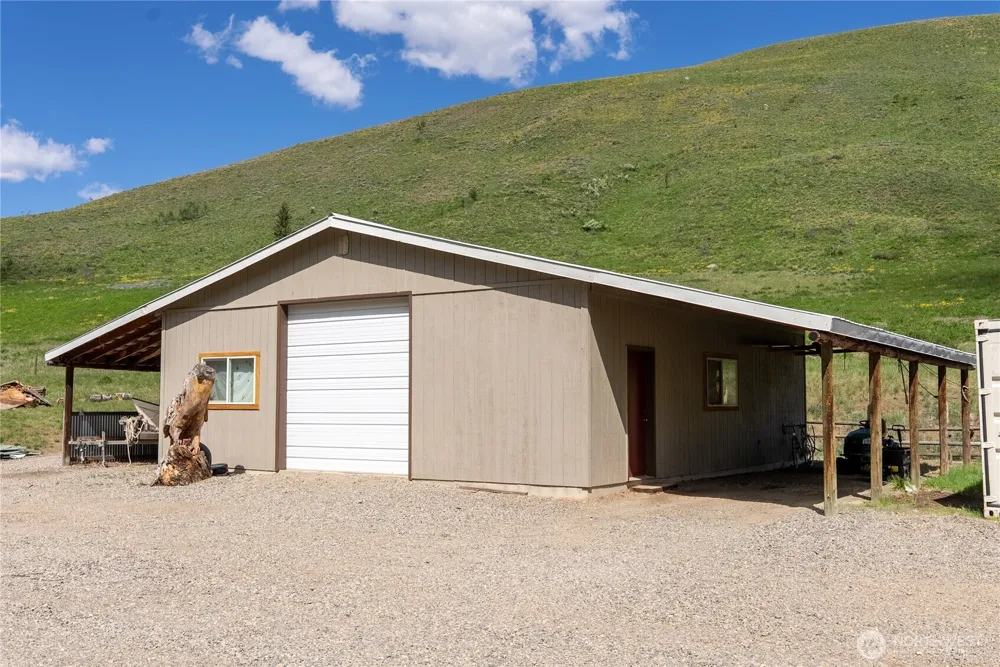 446 Rendezvous Road Winthrop, WA 98862
