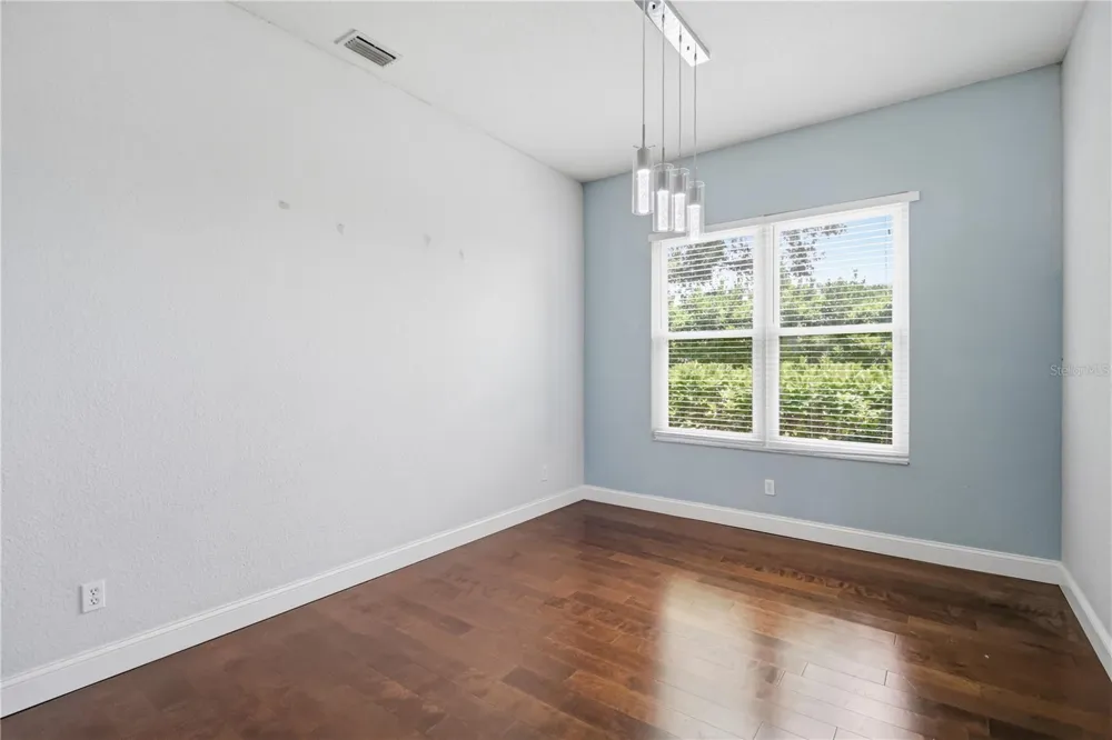 5104 52ND AVENUE W Bradenton, FL 34210