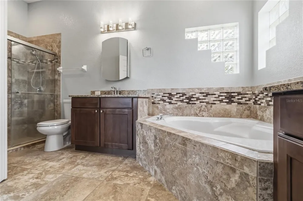5104 52ND AVENUE W Bradenton, FL 34210