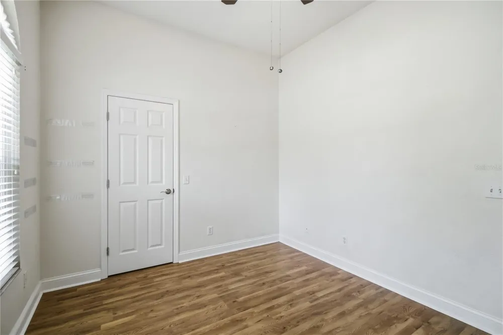 5104 52ND AVENUE W Bradenton, FL 34210