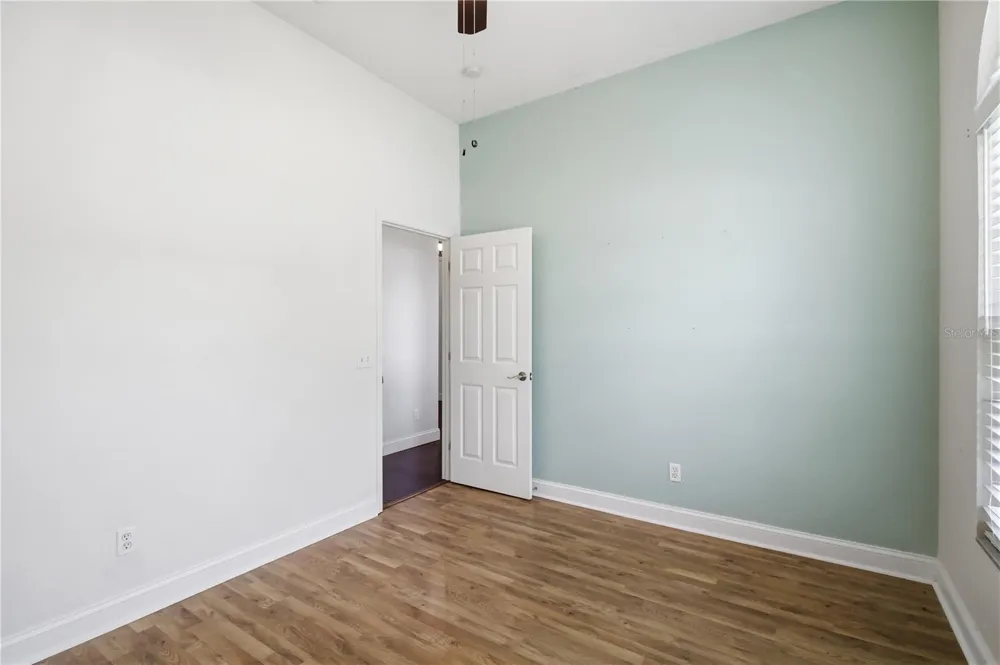 5104 52ND AVENUE W Bradenton, FL 34210