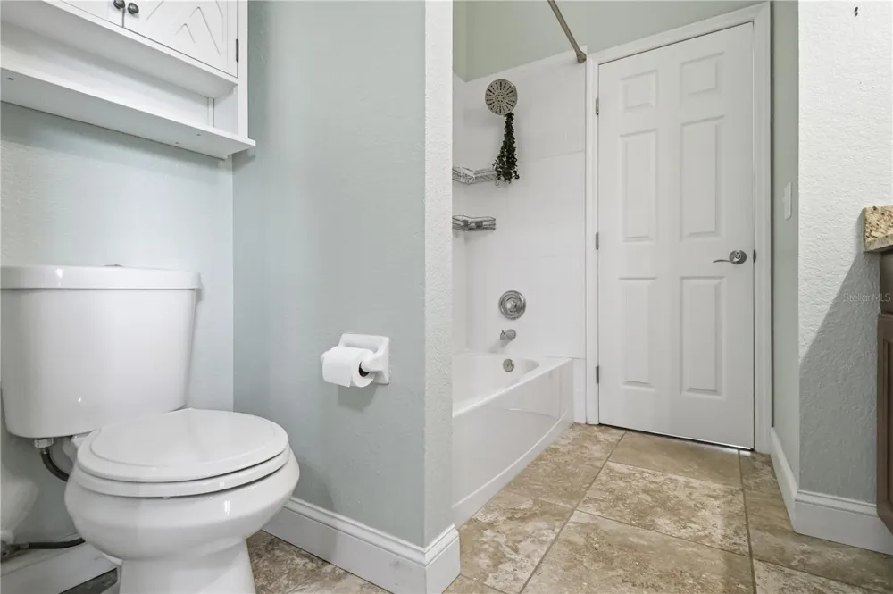5104 52ND AVENUE W Bradenton, FL 34210