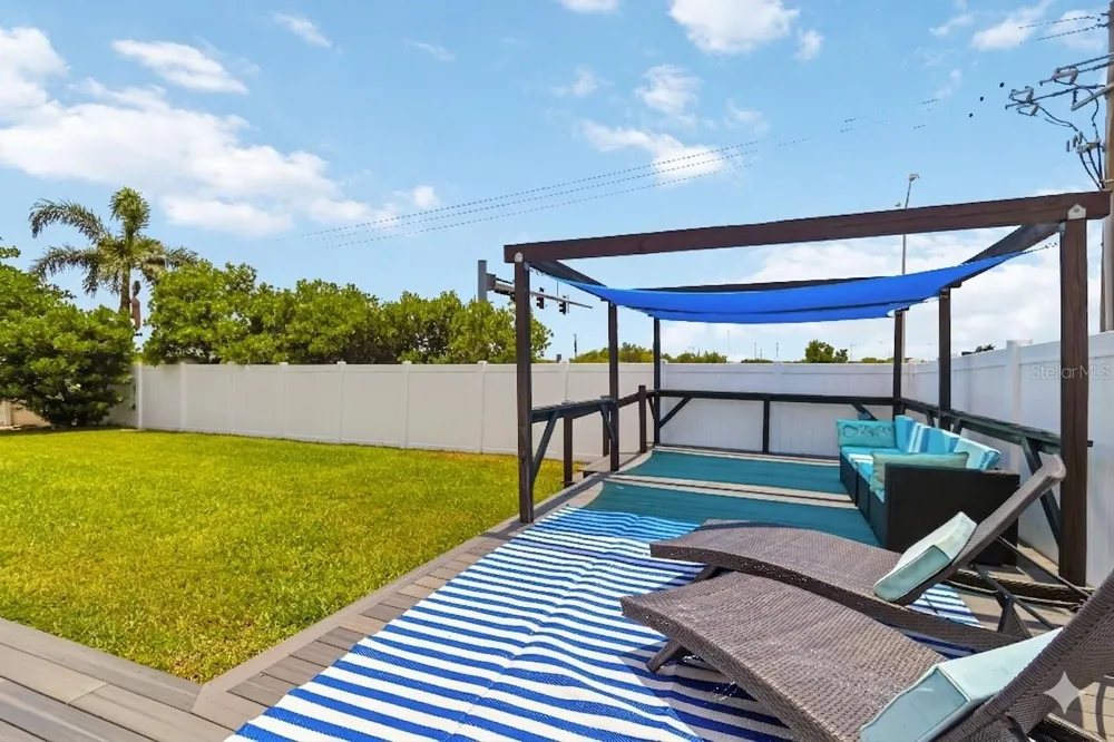 5104 52ND AVENUE W Bradenton, FL 34210