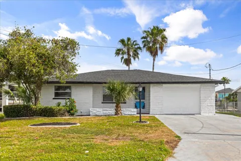 3435 GULF COAST DRIVE