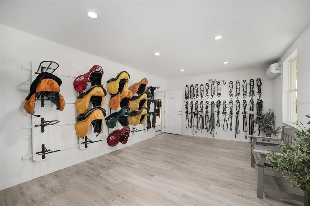 663 NW 80TH AVENUE ocala, FL 34482