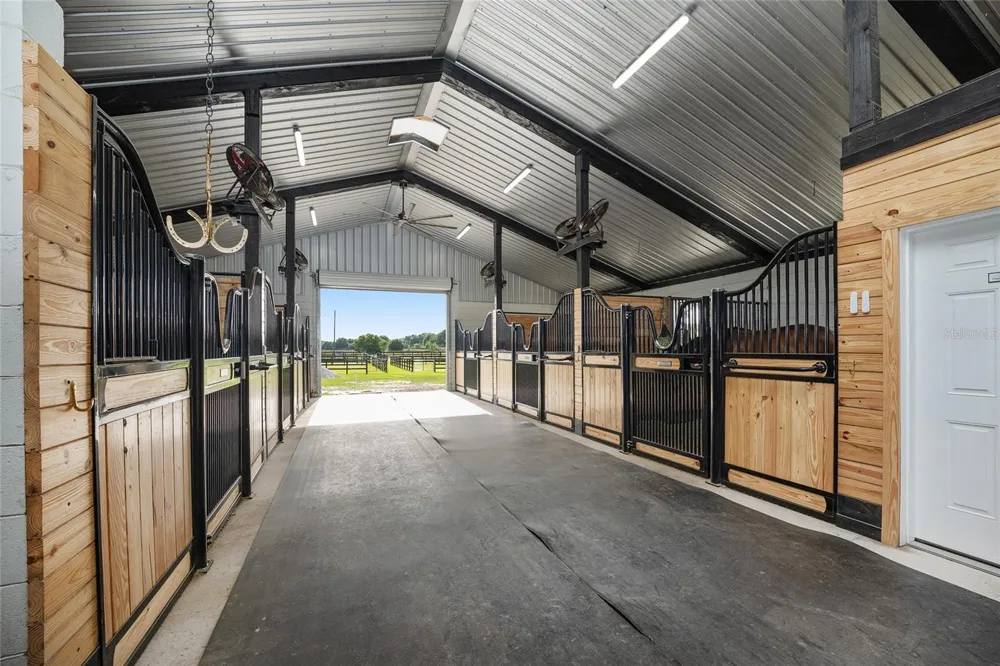 663 NW 80TH AVENUE ocala, FL 34482