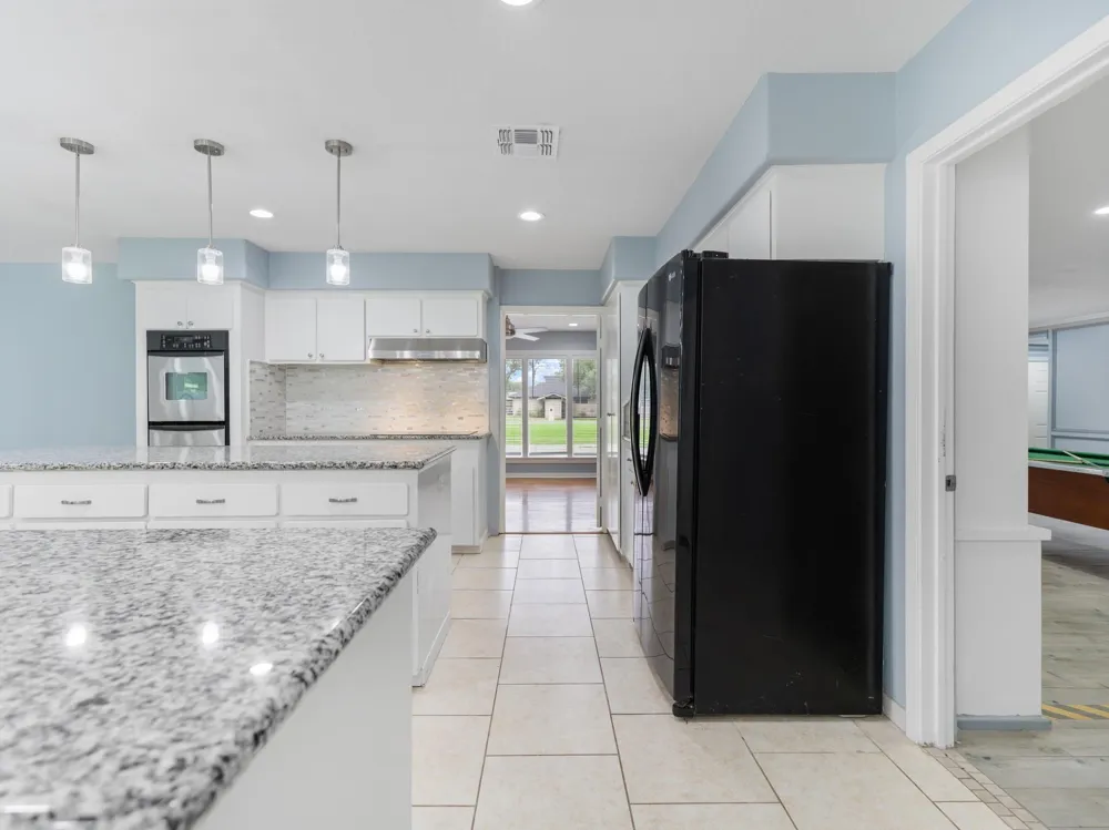 601 W 6th Street Bay City, TX 77414