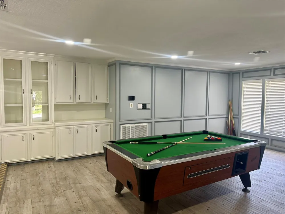 601 W 6th Street Bay City, TX 77414