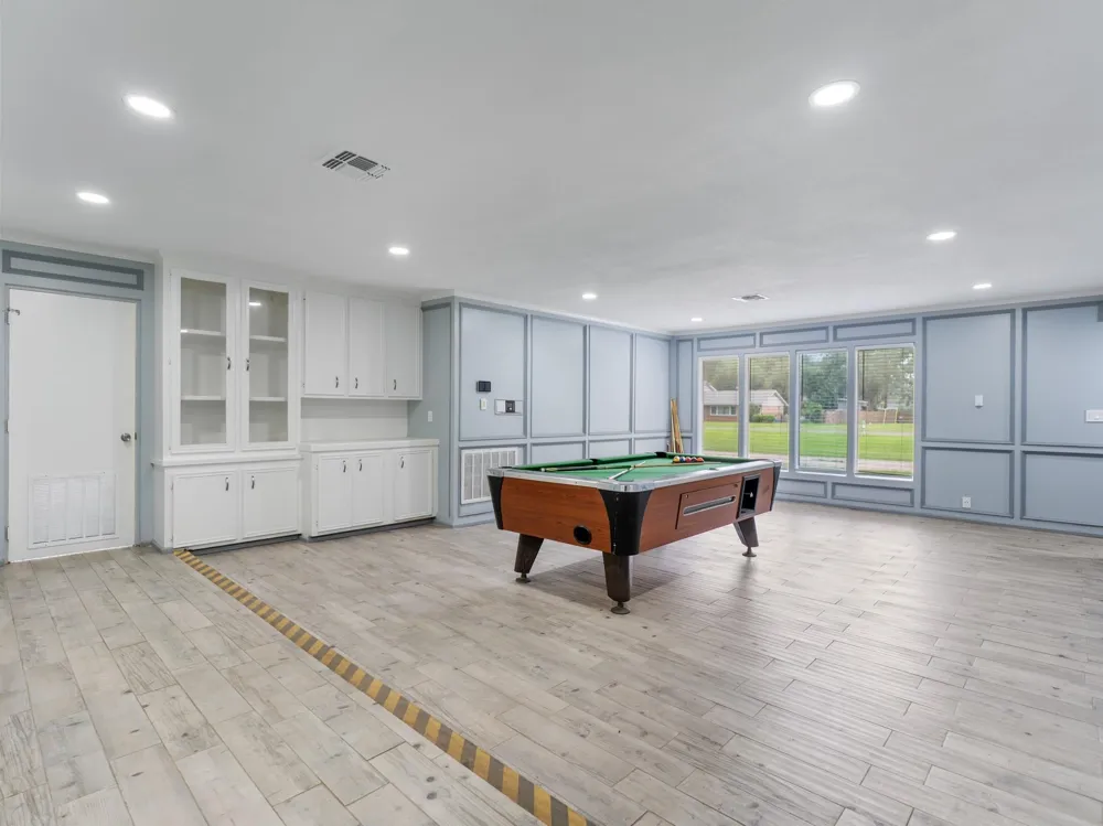 601 W 6th Street Bay City, TX 77414