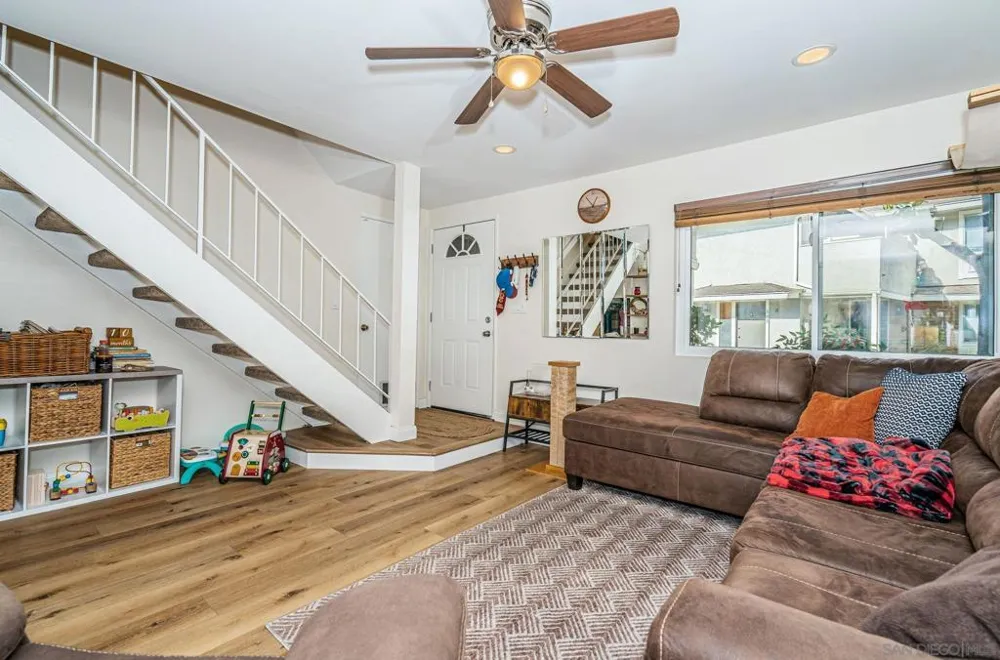 904 Amistad Court #C El Cajon, CA 92019