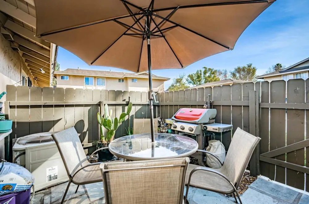 904 Amistad Court #C El Cajon, CA 92019