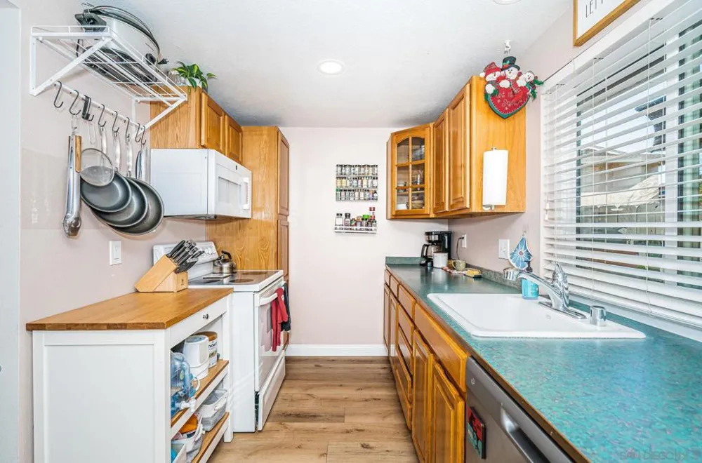 904 Amistad Court #C El Cajon, CA 92019