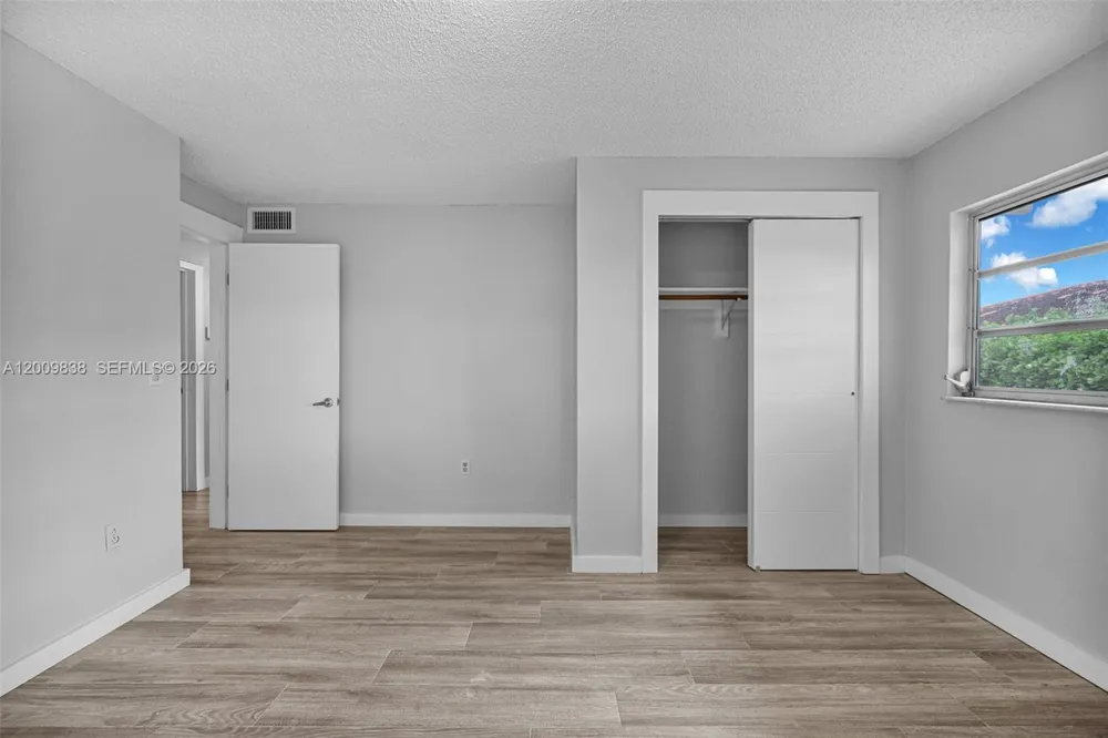2225 SW 62nd Ct #2225 Miami, FL 33155