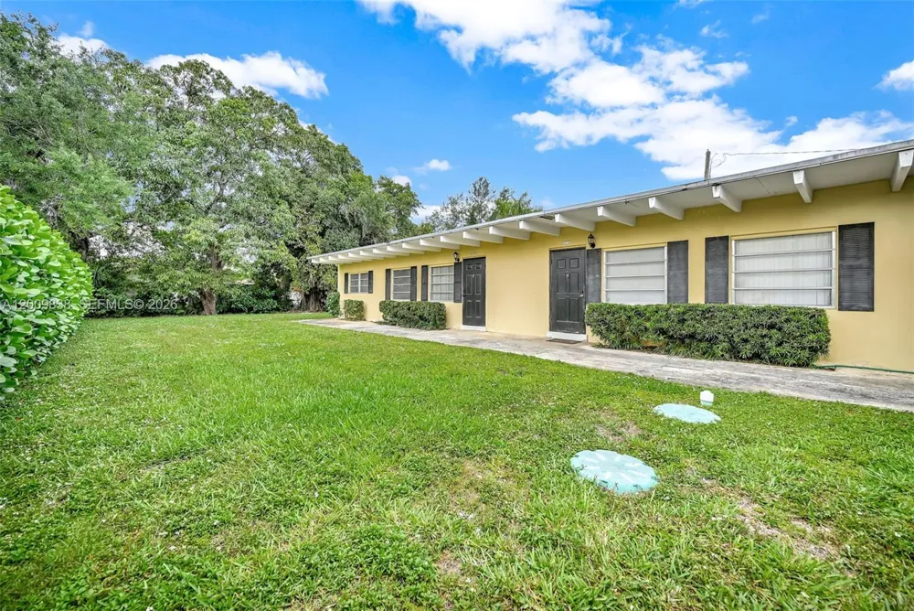 2225 SW 62nd Ct #2225 Miami, FL 33155