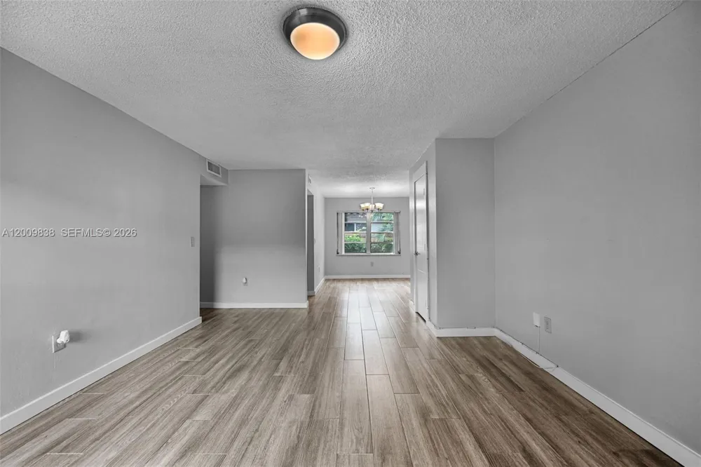 2225 SW 62nd Ct #2225 Miami, FL 33155