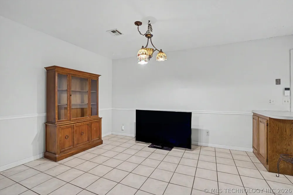 2314 Cornerstone Avenue Claremore, OK 74017