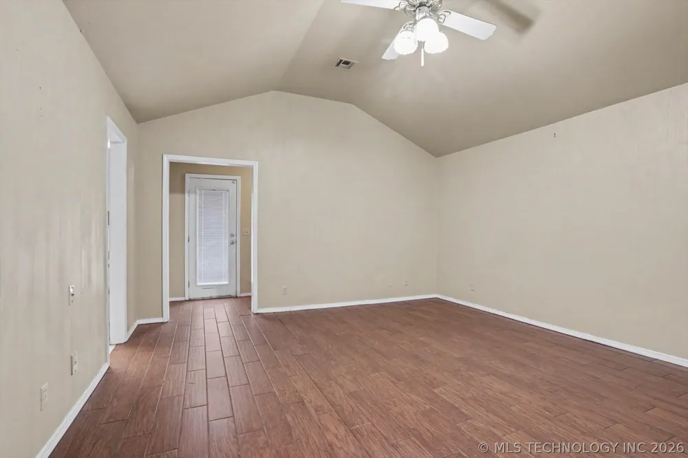 2314 Cornerstone Avenue Claremore, OK 74017