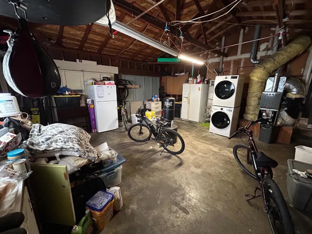 14 Madonna Drive Salinas, CA 93906