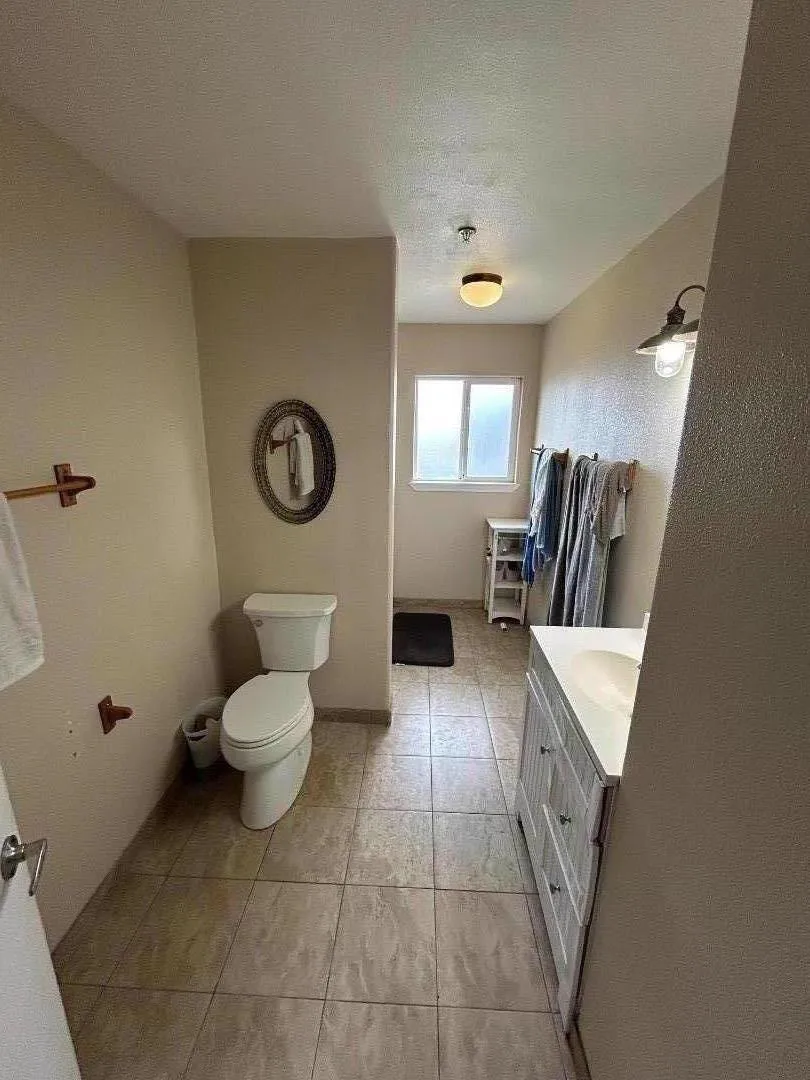 14 Madonna Drive Salinas, CA 93906