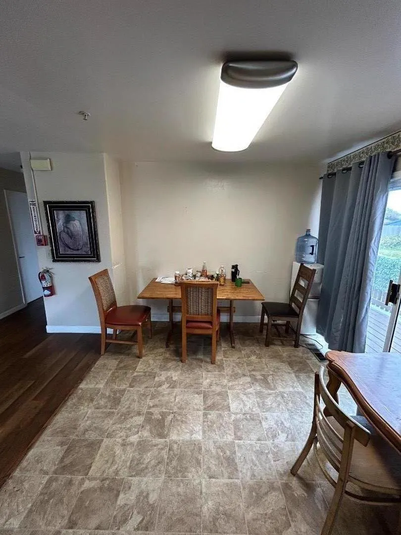 14 Madonna Drive Salinas, CA 93906