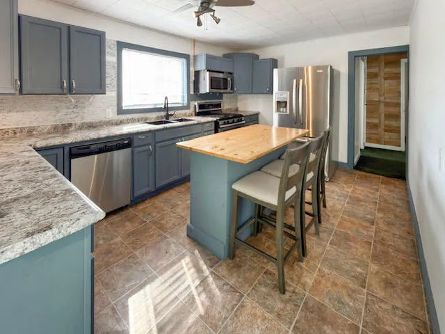 12237 Mckinley Road Rodney, MI 49342