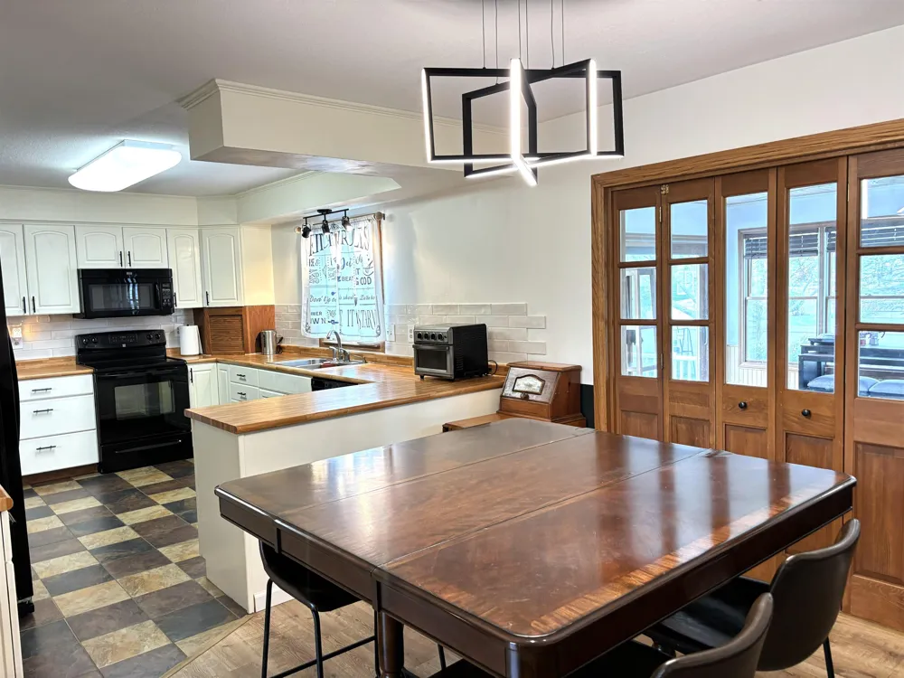512 W Grand Mt Pleasant City, MI 48858