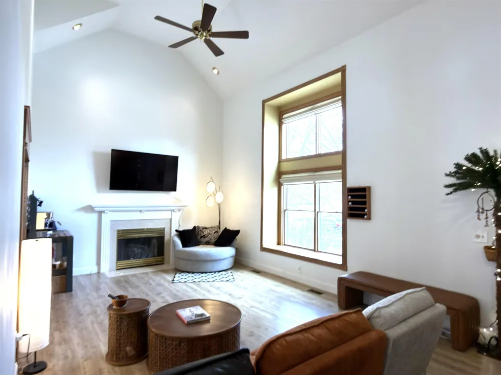 512 W Grand Mt Pleasant City, MI 48858