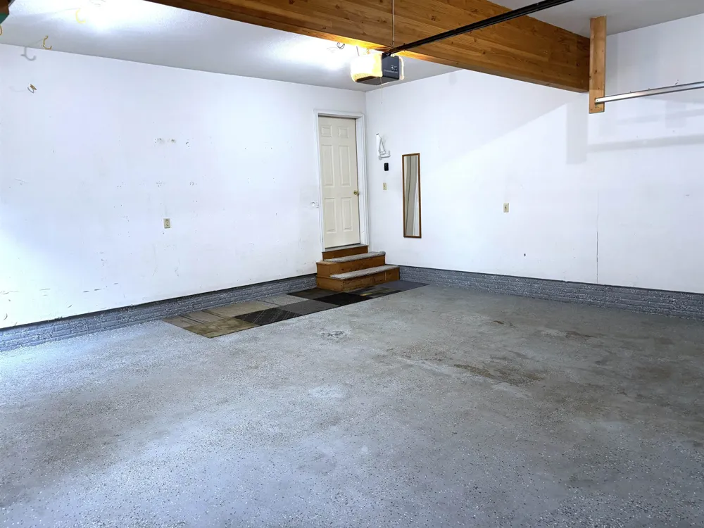512 W Grand Mt Pleasant City, MI 48858