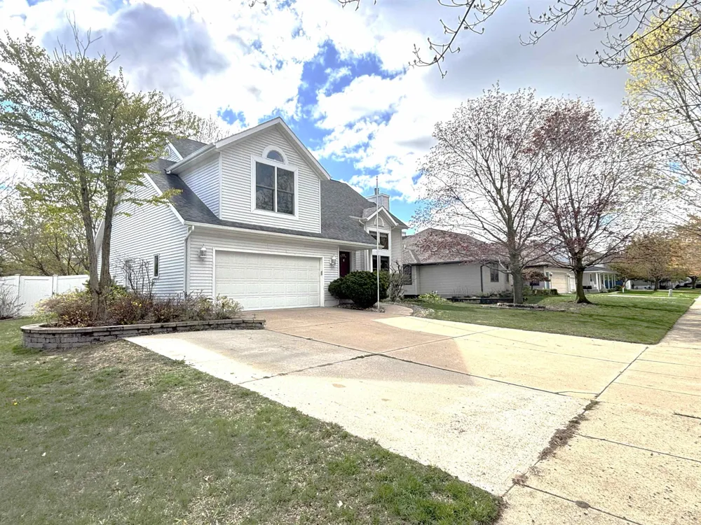 512 W Grand Mt Pleasant City, MI 48858
