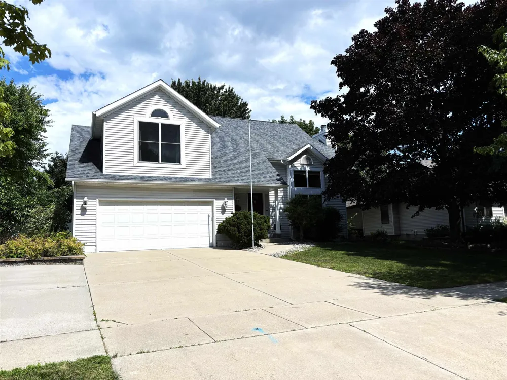 512 W Grand Mt Pleasant City, MI 48858