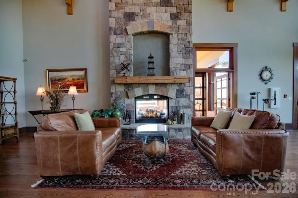 274 Bills Mountain Trail #274 Lake Lure, NC 28746