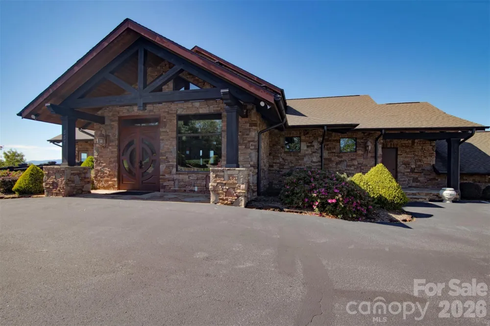 274 Bills Mountain Trail #274 Lake Lure, NC 28746