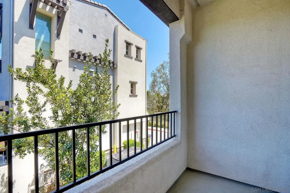 8850 Olive Ln #7 Santee, CA 92071
