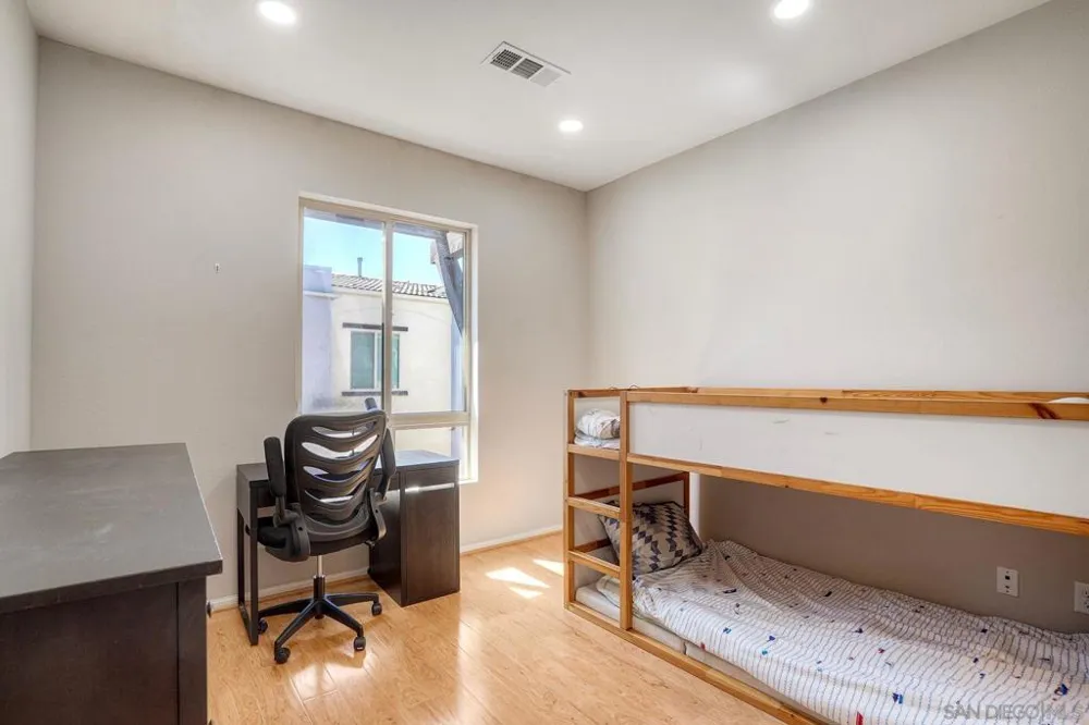 8850 Olive Ln #7 Santee, CA 92071