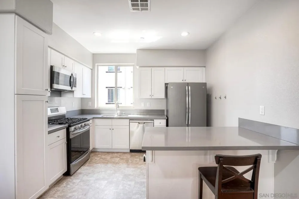 8850 Olive Ln #7 Santee, CA 92071