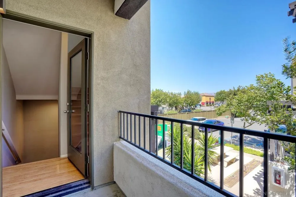 8850 Olive Ln #7 Santee, CA 92071