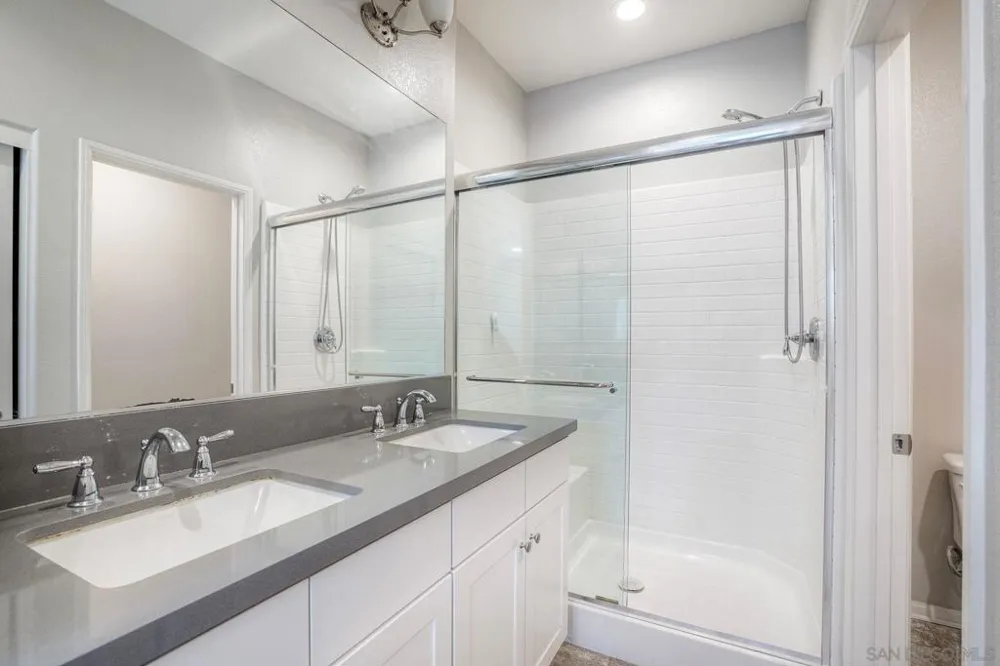 8850 Olive Ln #7 Santee, CA 92071