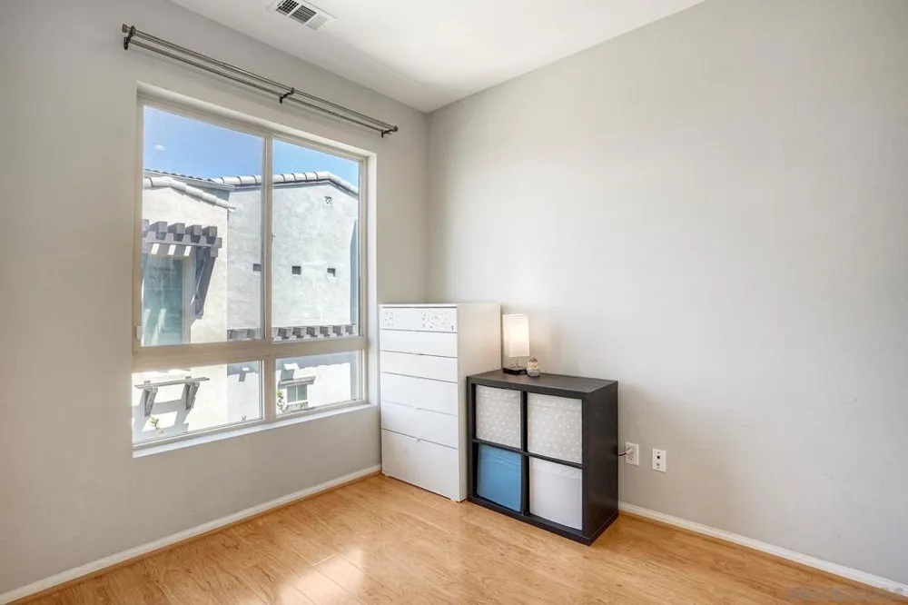 8850 Olive Ln #7 Santee, CA 92071