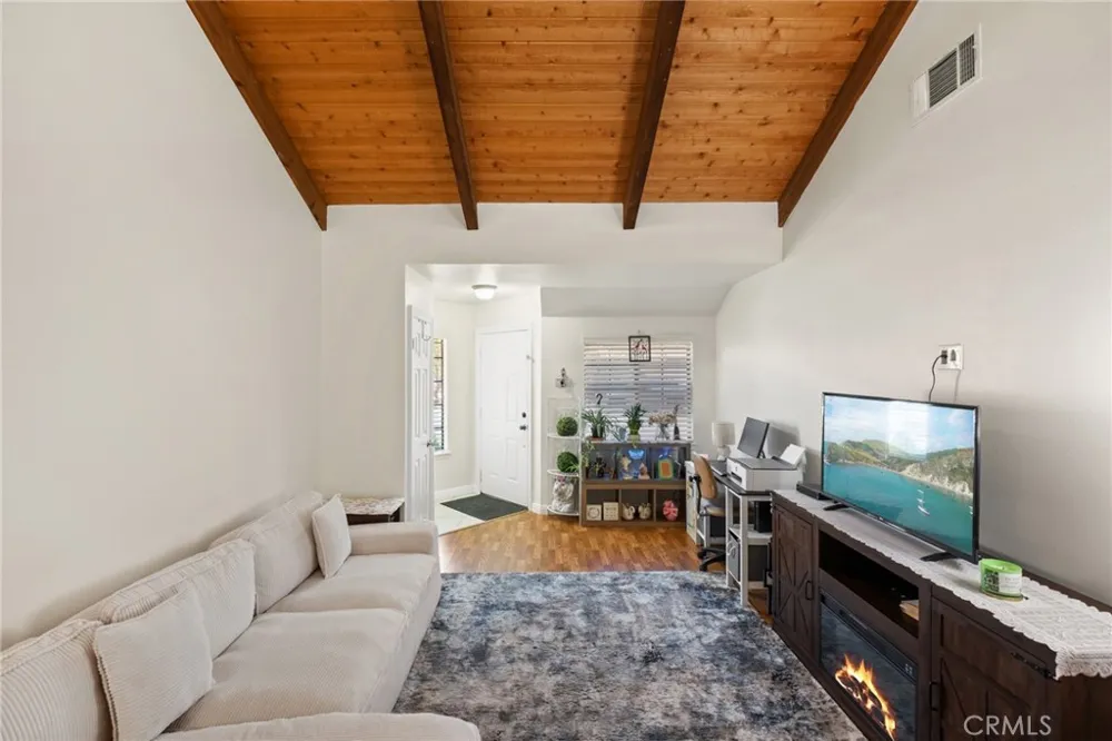 11734 Cottonwood Apple Valley, CA 92308