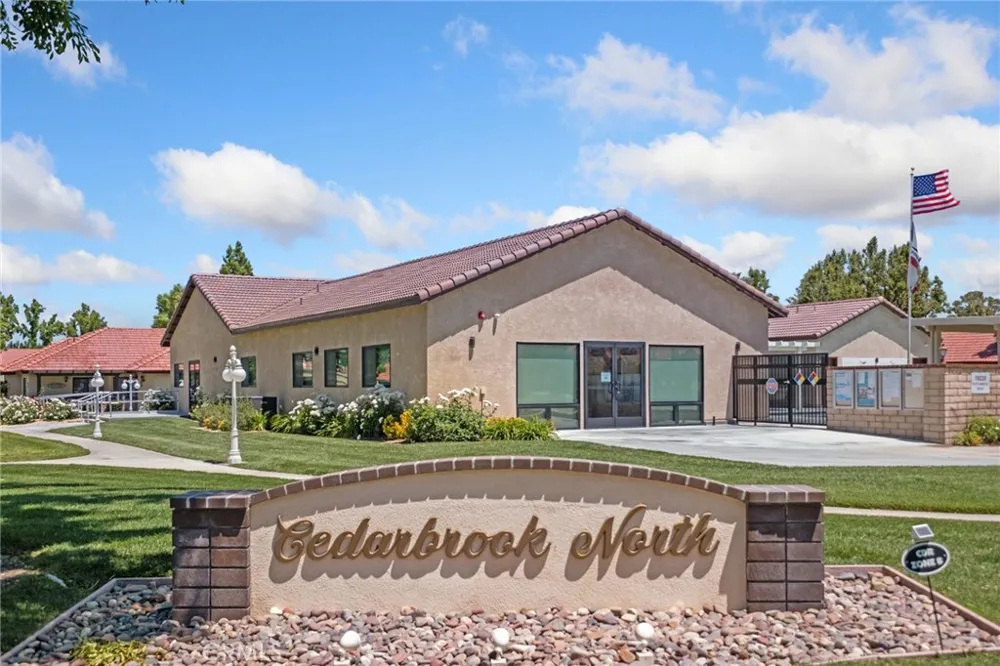 11734 Cottonwood Apple Valley, CA 92308