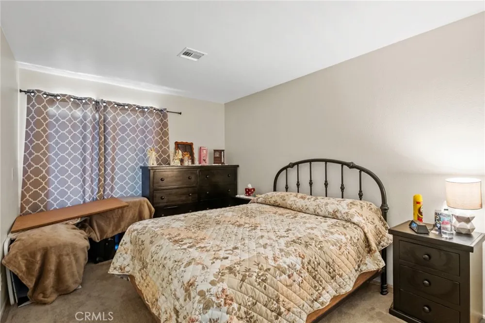 11734 Cottonwood Apple Valley, CA 92308