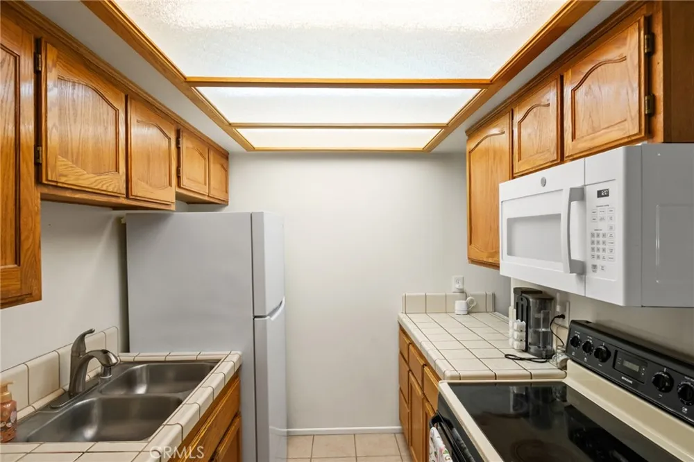 11734 Cottonwood Apple Valley, CA 92308