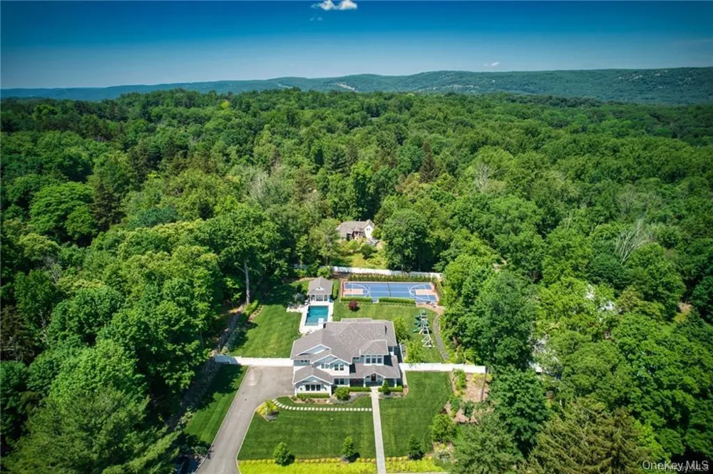 98 Mongaup Road Monticello, NY 12701