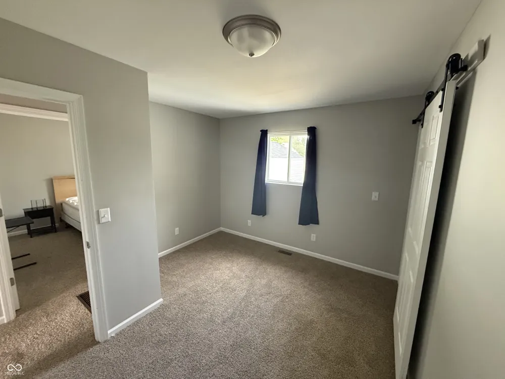 562 Roanoke Road Kingsford Heights, IN 46346
