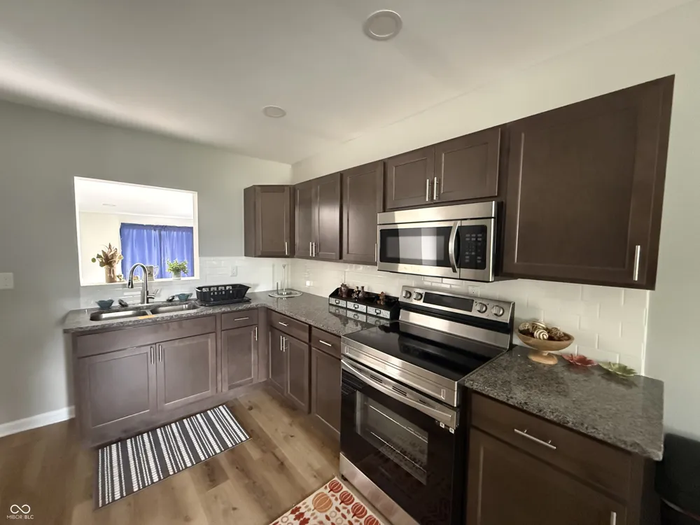 562 Roanoke Road Kingsford Heights, IN 46346